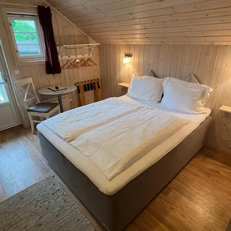 Dalen Bed & Breakfast 3* 달렌